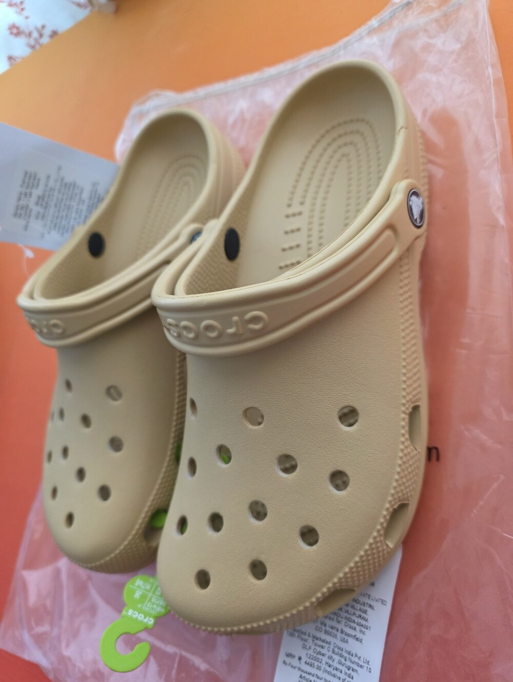 CROCS Classic Clog in Camel Color. 8M/10W